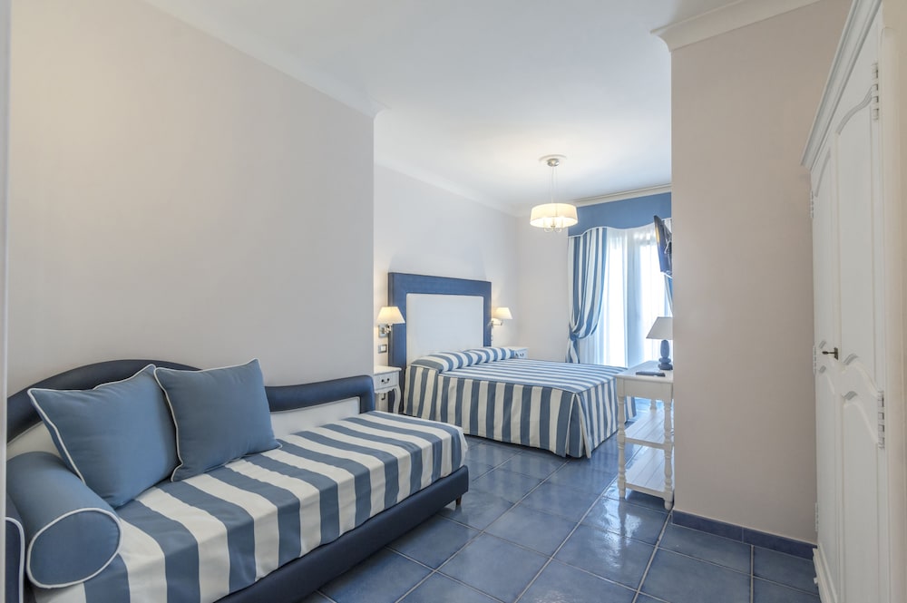 Junior Suite, Sea View photo 2