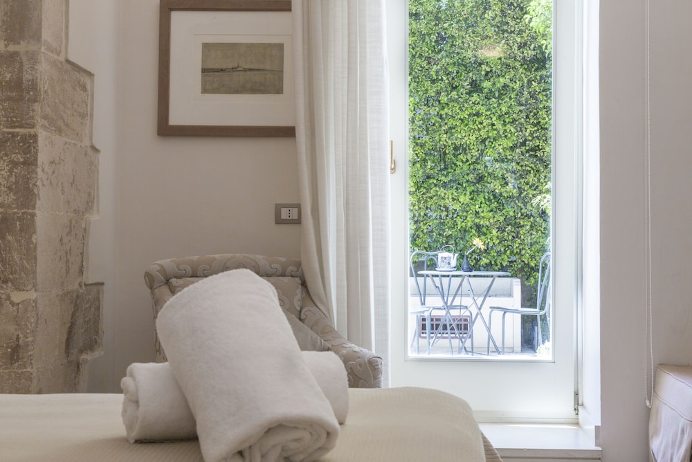 Classic Double Room photo 3