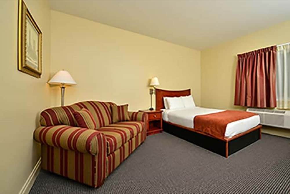 Room, 1 Queen Bed, Accessible photo 1