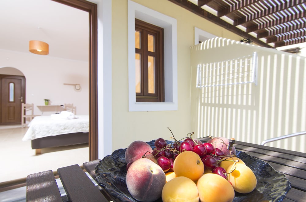 Superior Suite, Hot Tub - Photo 6