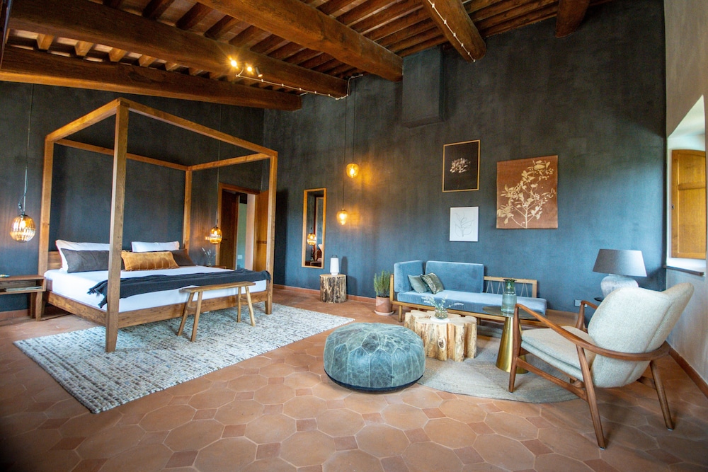 Family Suite, Hill View