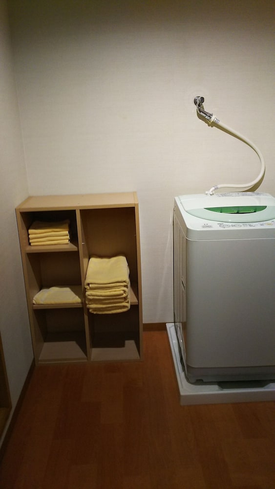 Luxury Room, Non Smoking (1 Double Bed + 2 Futons) photo 3