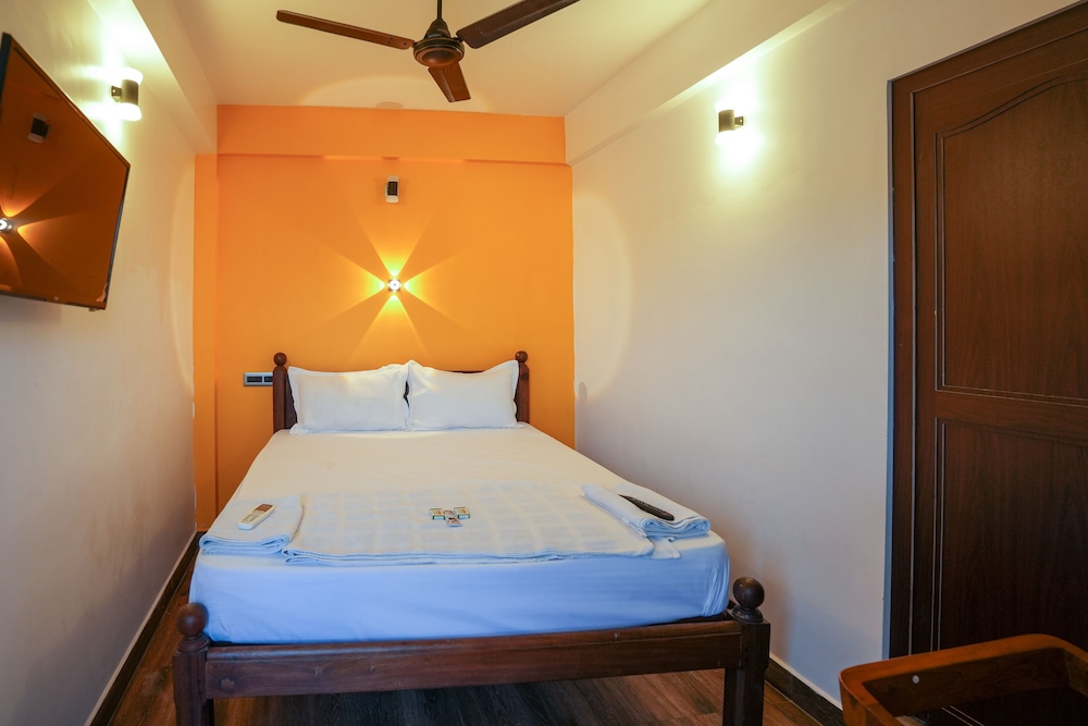 Standard Double Room - Photo 5