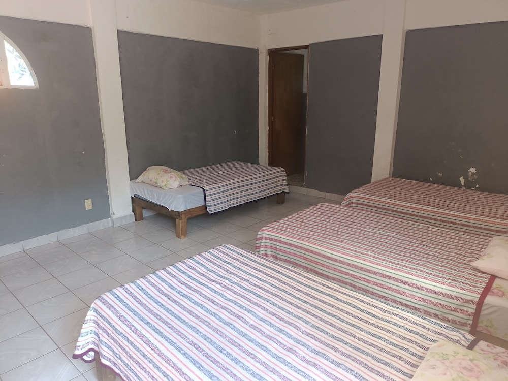 Economy Quadruple Room