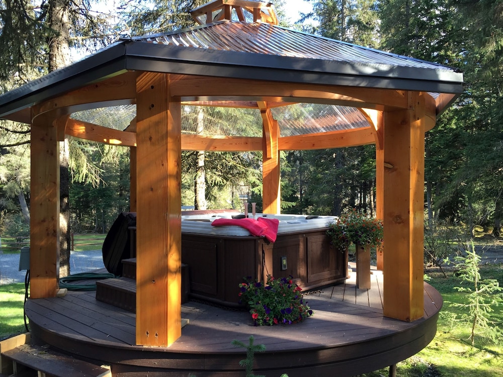 Deluxe Cottage, Ensuite (Tecumseh's Stall/Cottage) photo 2