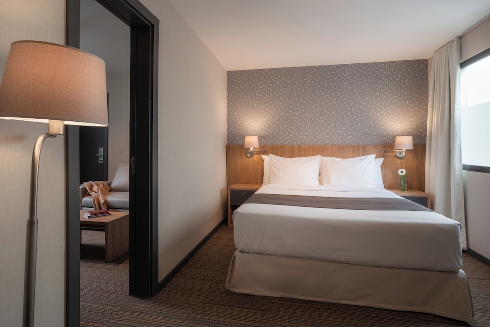 Standard Suite