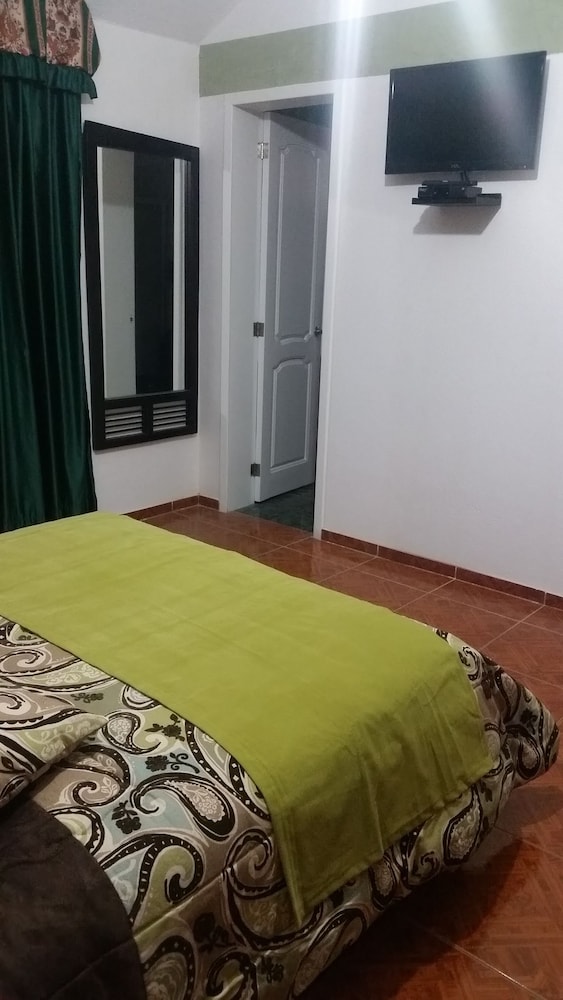 Family Double Room Single Use, 2 Double Beds photo 2