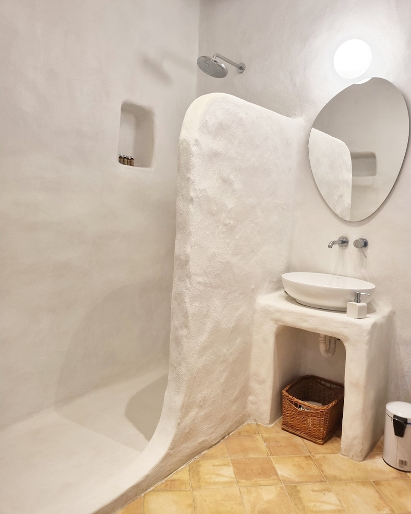 Deluxe Studio Suite photo 3