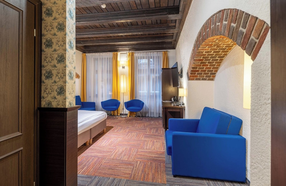 Superior Studio Suite