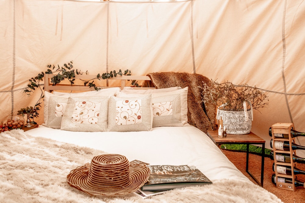 Deluxe Tent - Photo 4
