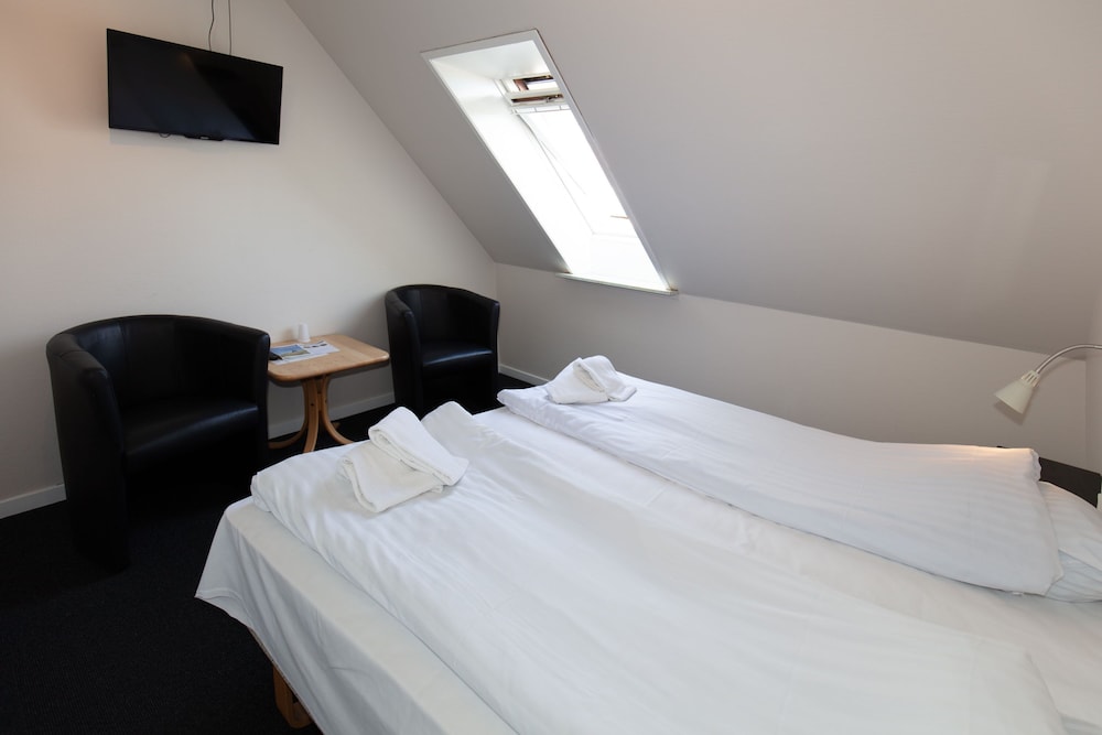 Double Room, Shared Bathroom (Skråvej 6) photo 1