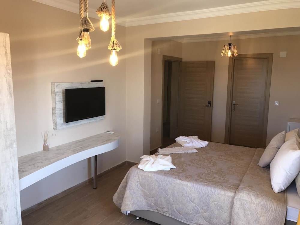 Standard Double Room photo 3