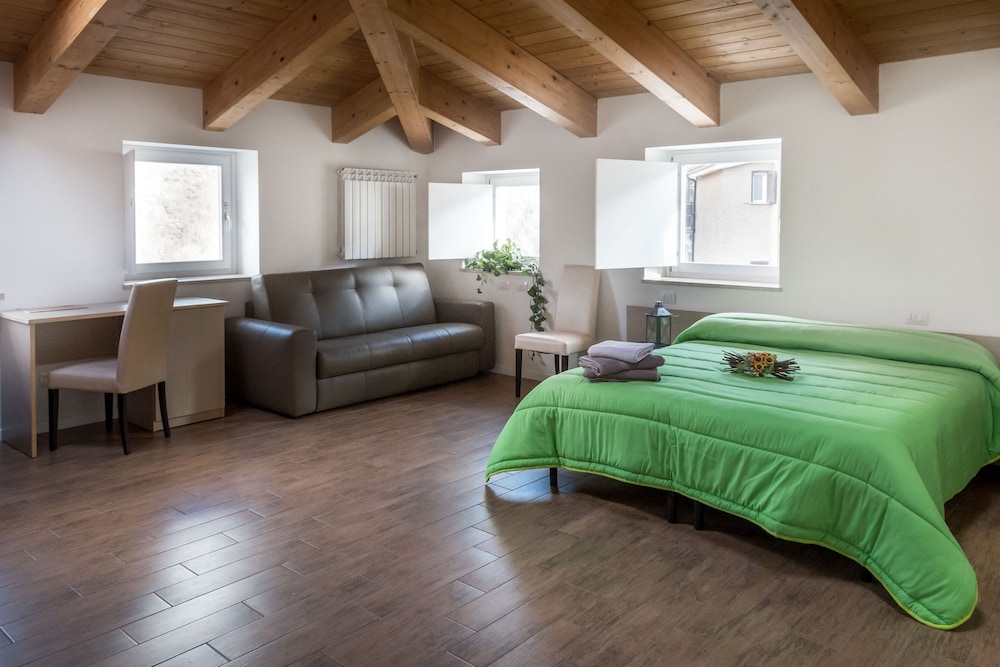 Family Room photo 1