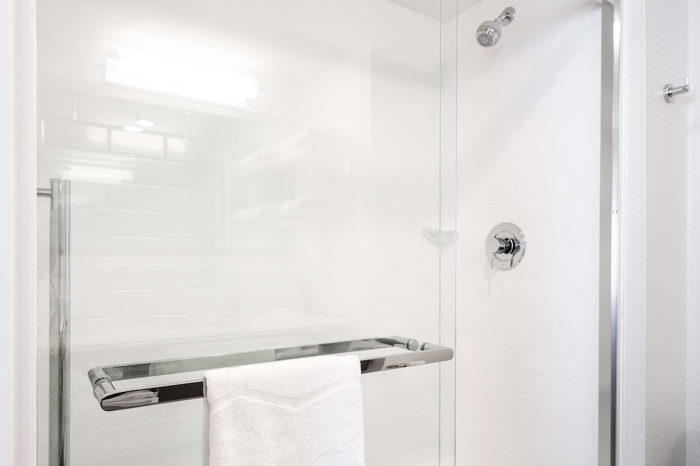 Studio Suite, 1 King Bed, Non Smoking