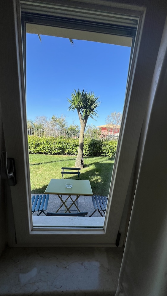 Exclusive Apartment, 2 Bedrooms, Non Smoking, Kitchen photo 2