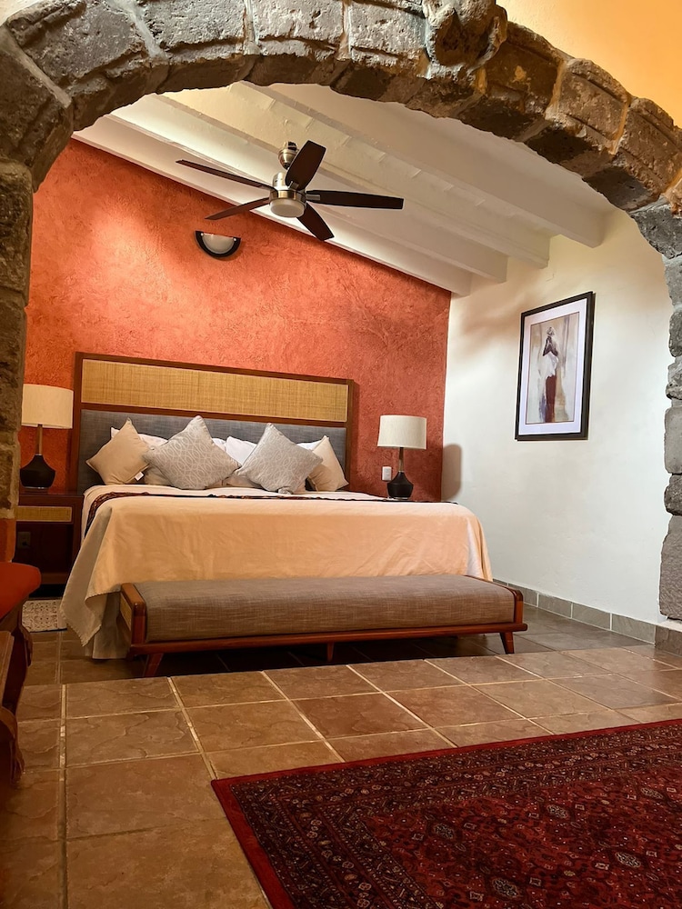 Family Villa, Private Pool, Mountain View