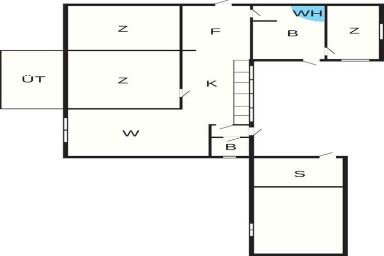 Three-Bedroom Vacation Home  photo 3