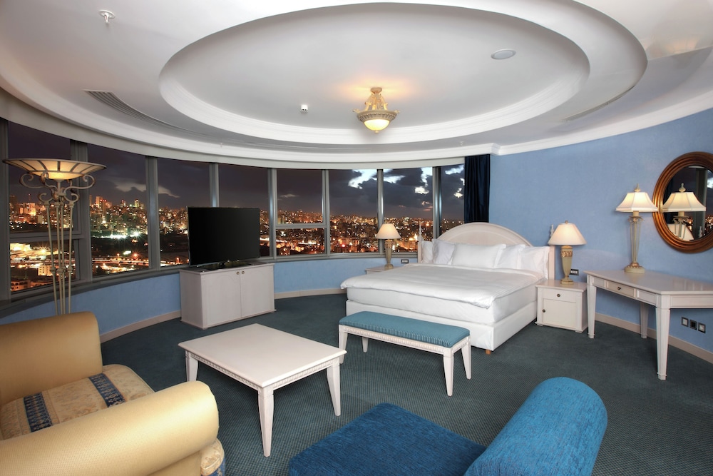Royal Room