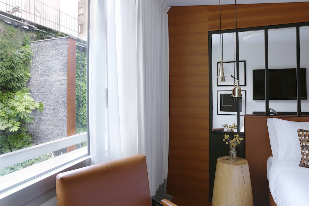 Chambre, 1 grand lit, non-fumeurs, vue ville