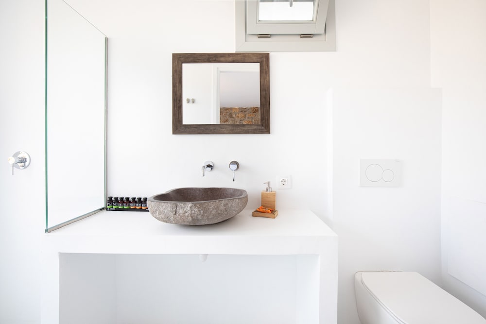 Standard Room - Photo 11