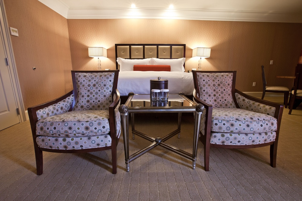 Suite (Boutique Proprietors) photo 2
