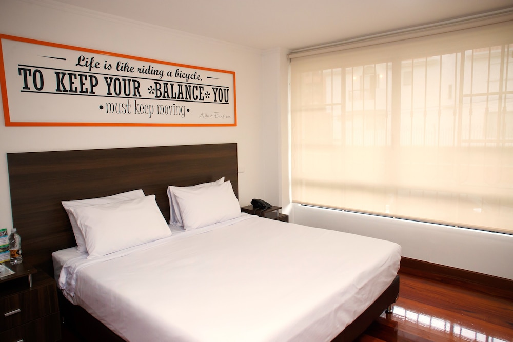 Standard Double Room, 1 Double Bed, Private Bathroom, Mountain View