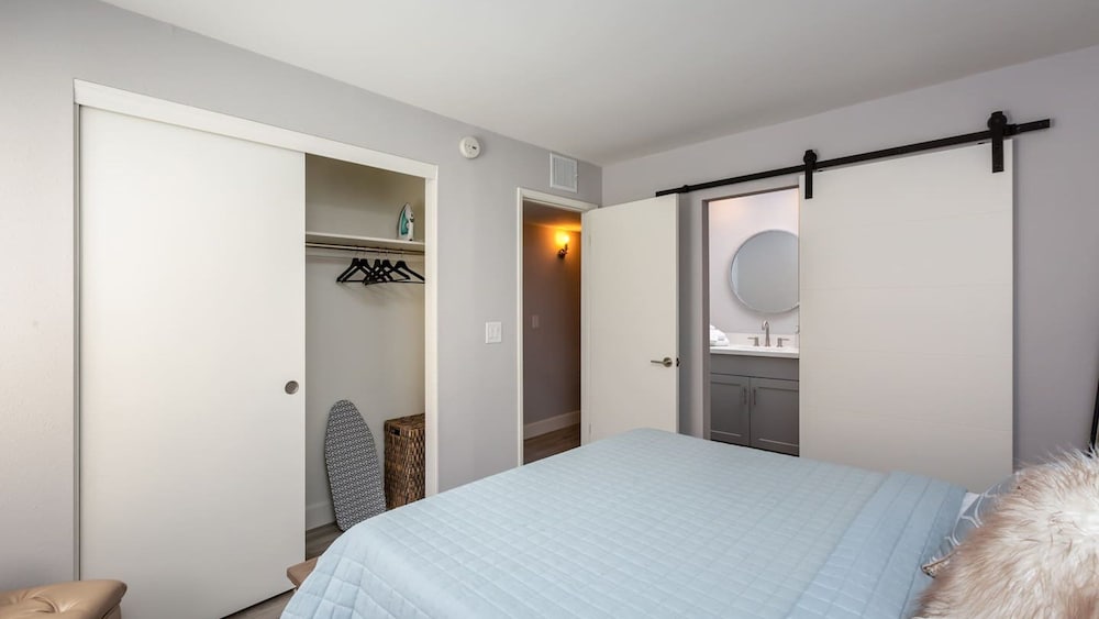 Apartment (3 Bedrooms)