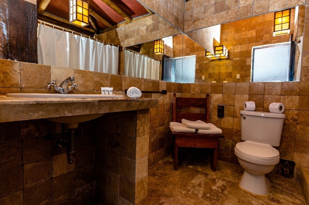 Standard Triple Room - Photo 2