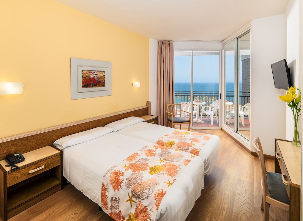 Superior Double Room, Sea View (2 Adultos)