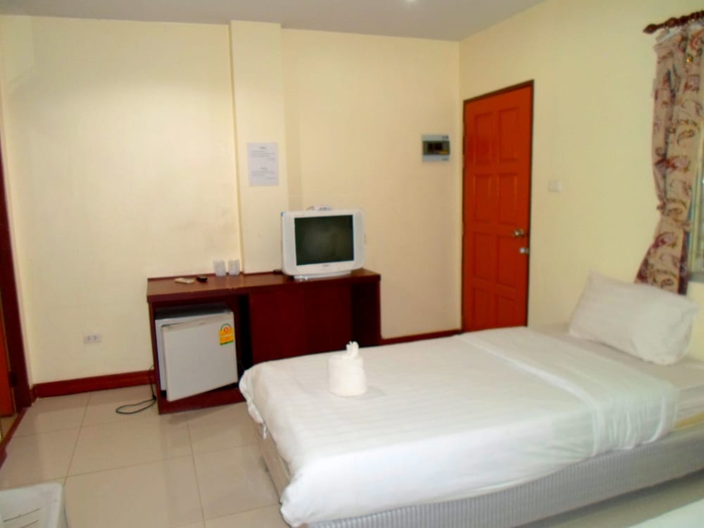 Standard Room, 1 Bedroom, City View photo 3
