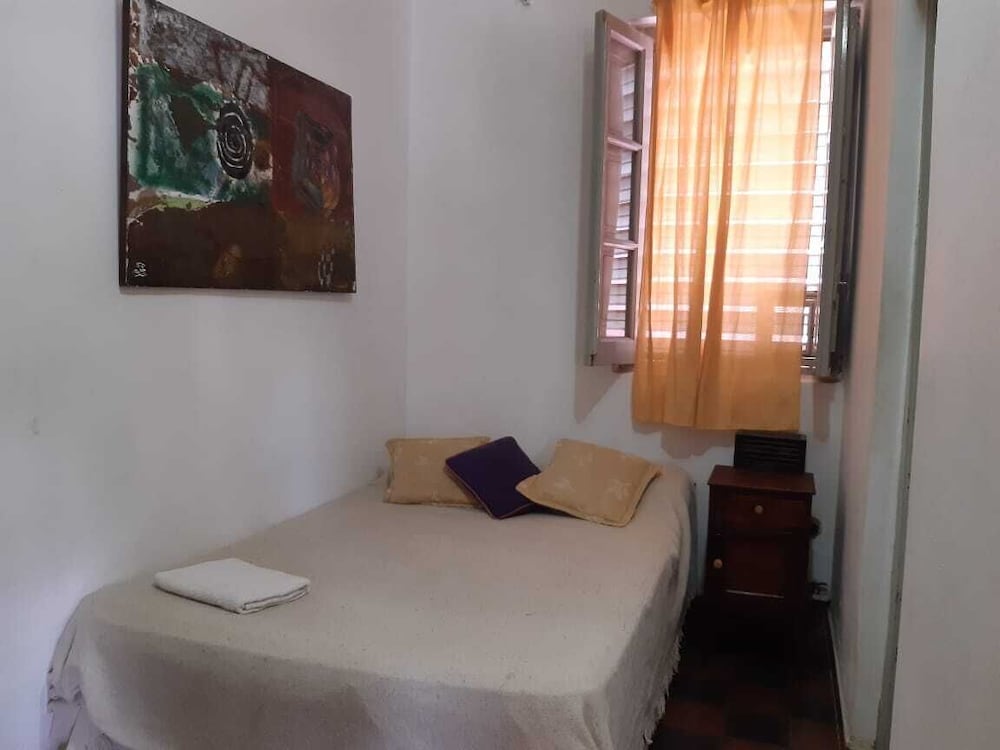 Basic Room, 1 Double Bed photo 2
