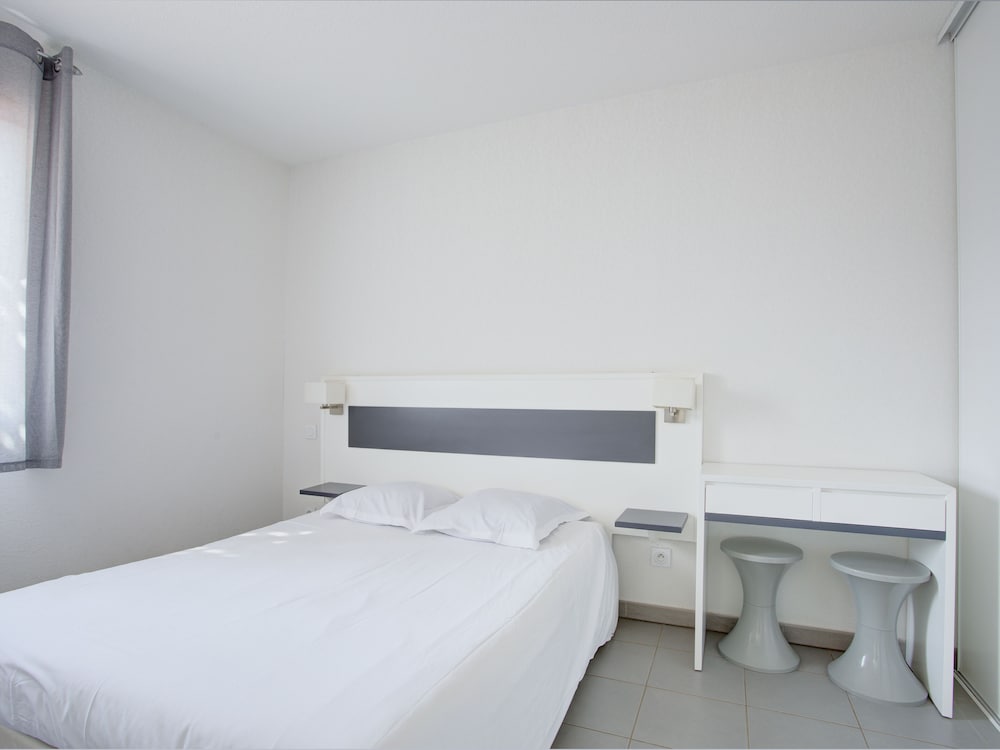 House 1 room + 1 night corner 6 people photo 1