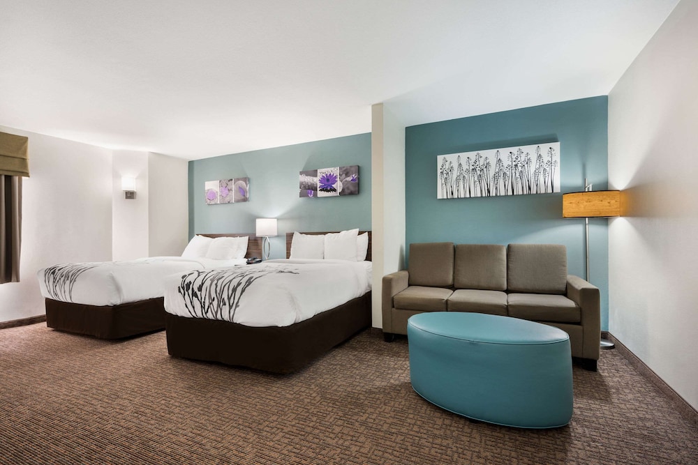Suite, 1 Bedroom, Non Smoking (2 Double Beds) - Photo 1
