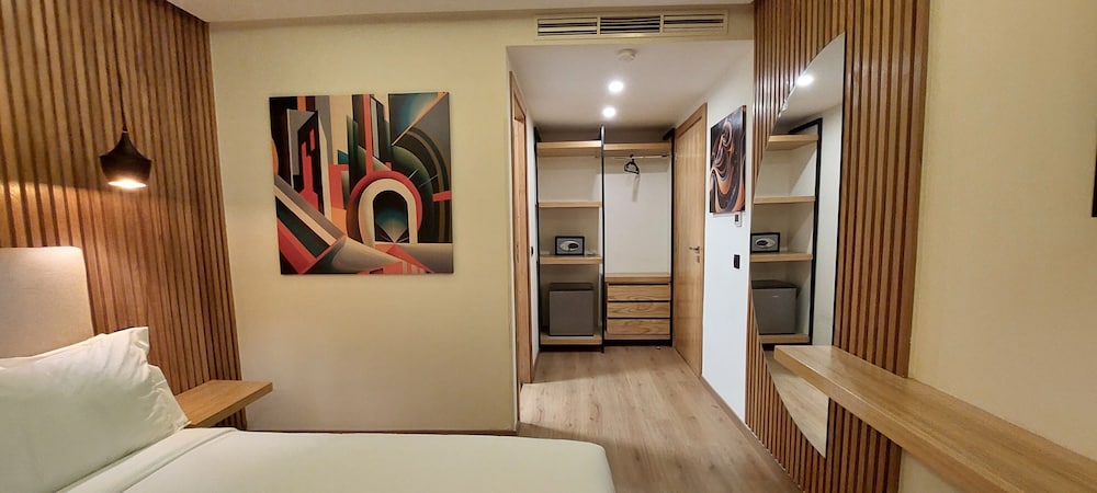 Standard Double Room - Photo 21