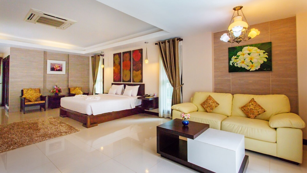 Junior Double Room, Garden View photo 2