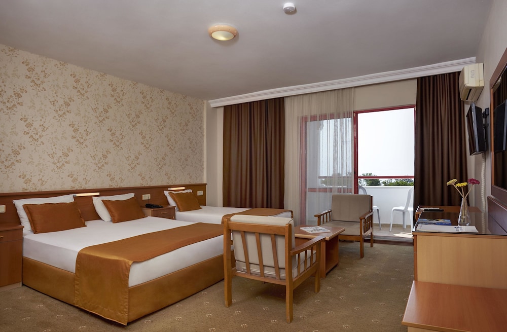 Standard Room - Photo 2