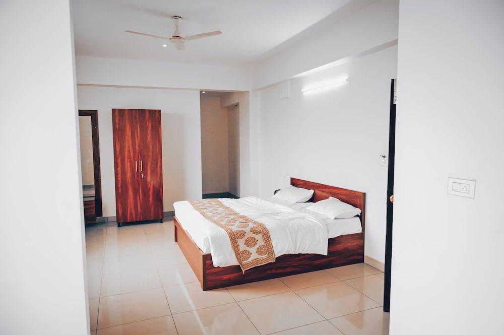 Deluxe Double Room - Photo 1