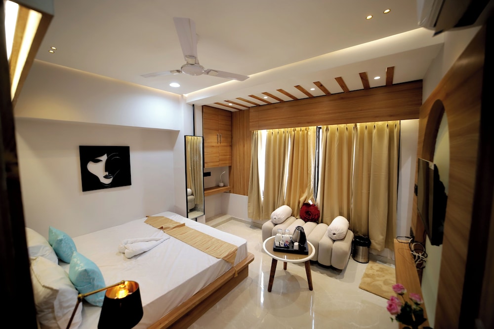 Deluxe Double Room photo 3