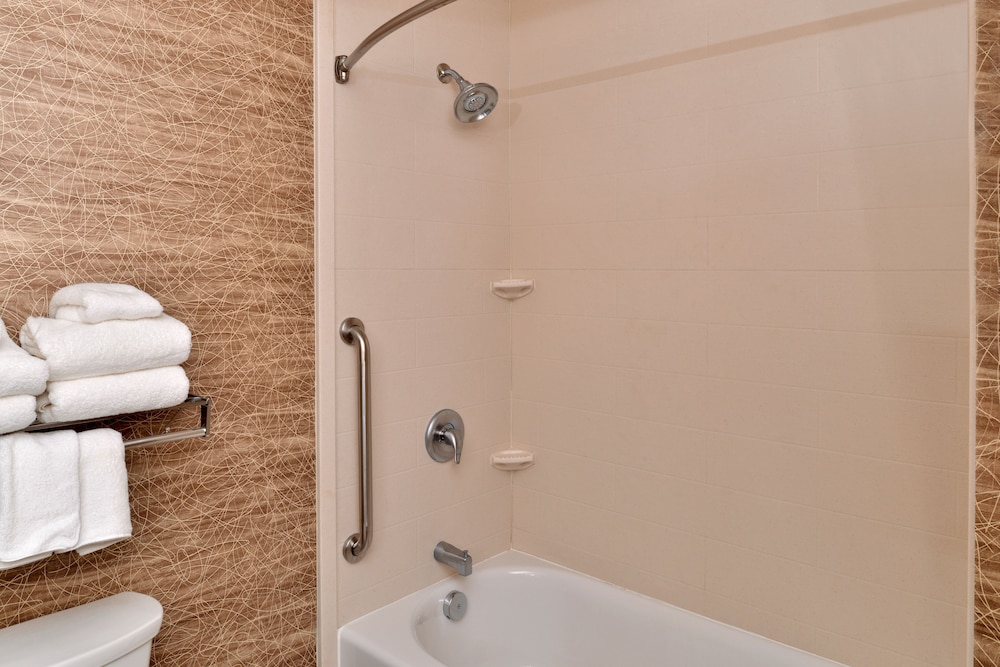 Holiday Inn Express & Suites Ironton by IHG, Photo 5