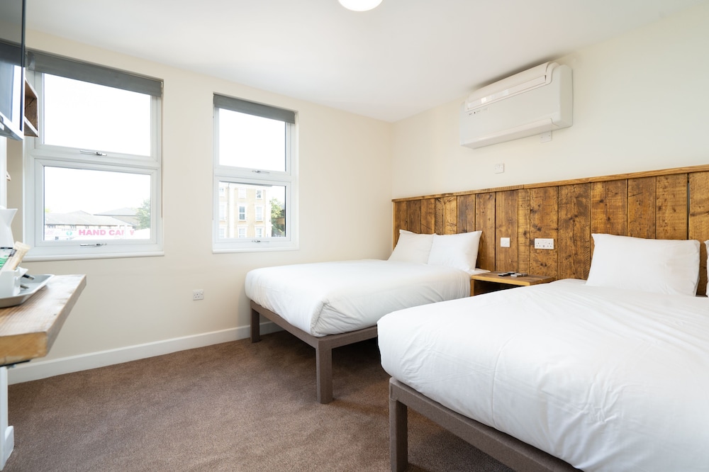 Classic Quadruple Room photo 1