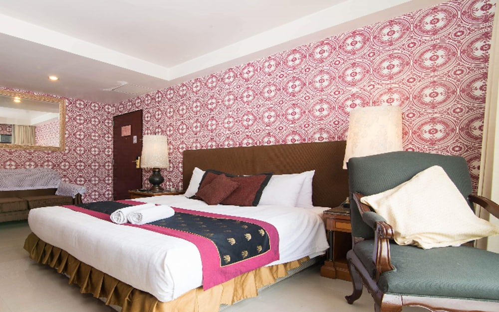 Deluxe room with Free Snack Bar 24Hrs photo 2