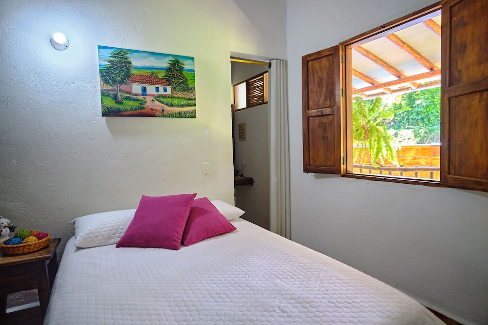 Deluxe Double Room, Pool View photo 1