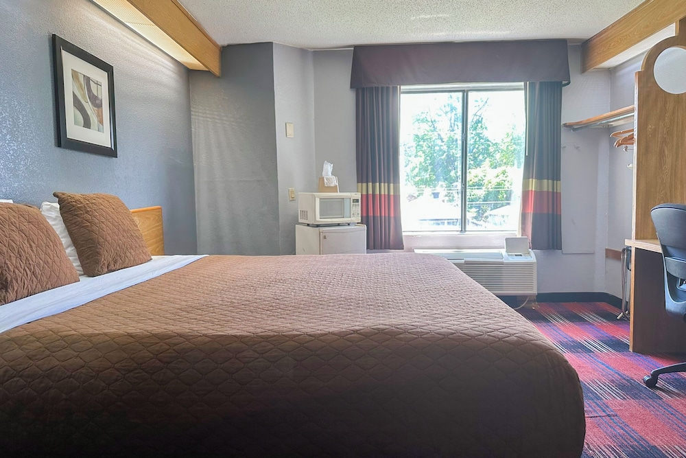 Classic Inn By Townhouse American Way Memphis I 240, Billede 10