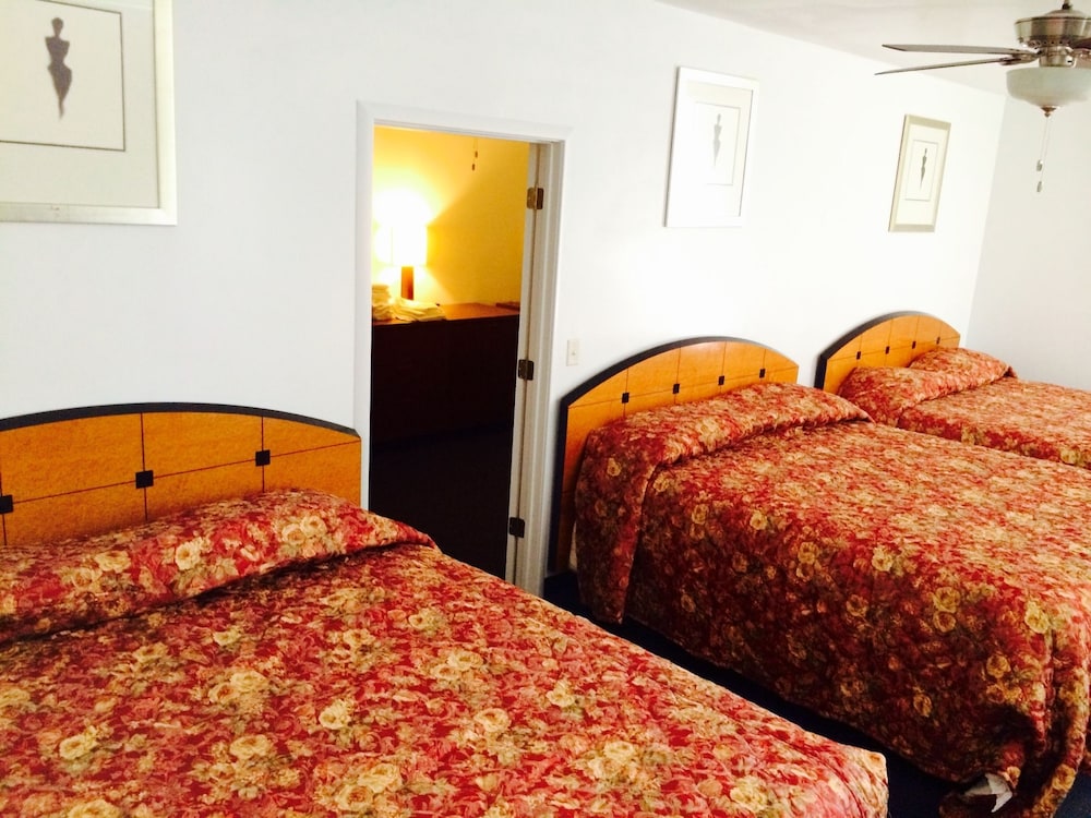 Executive Suite photo 2