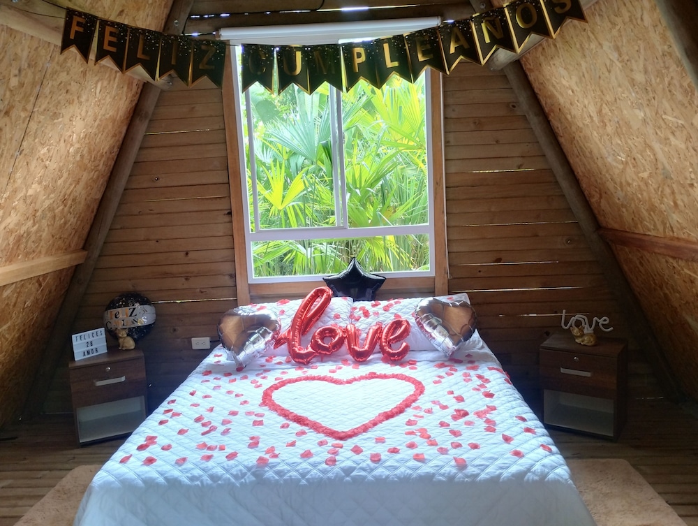 Comfort Cabin, Lake View photo 2
