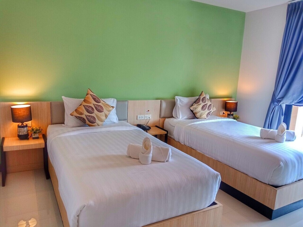 Basic Twin Room - Photo 1