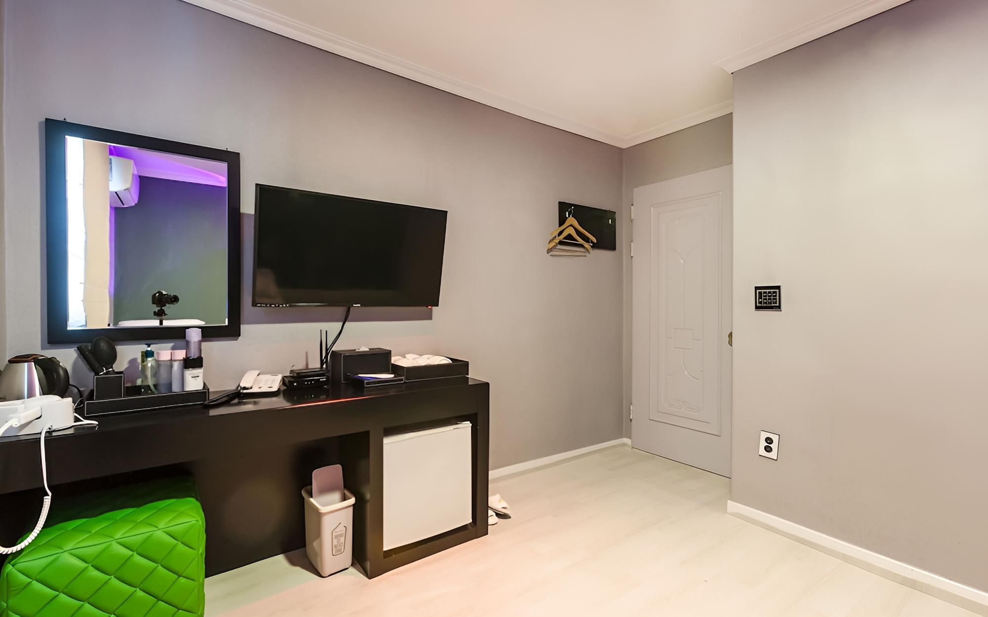Room (Ondol room) photo 3