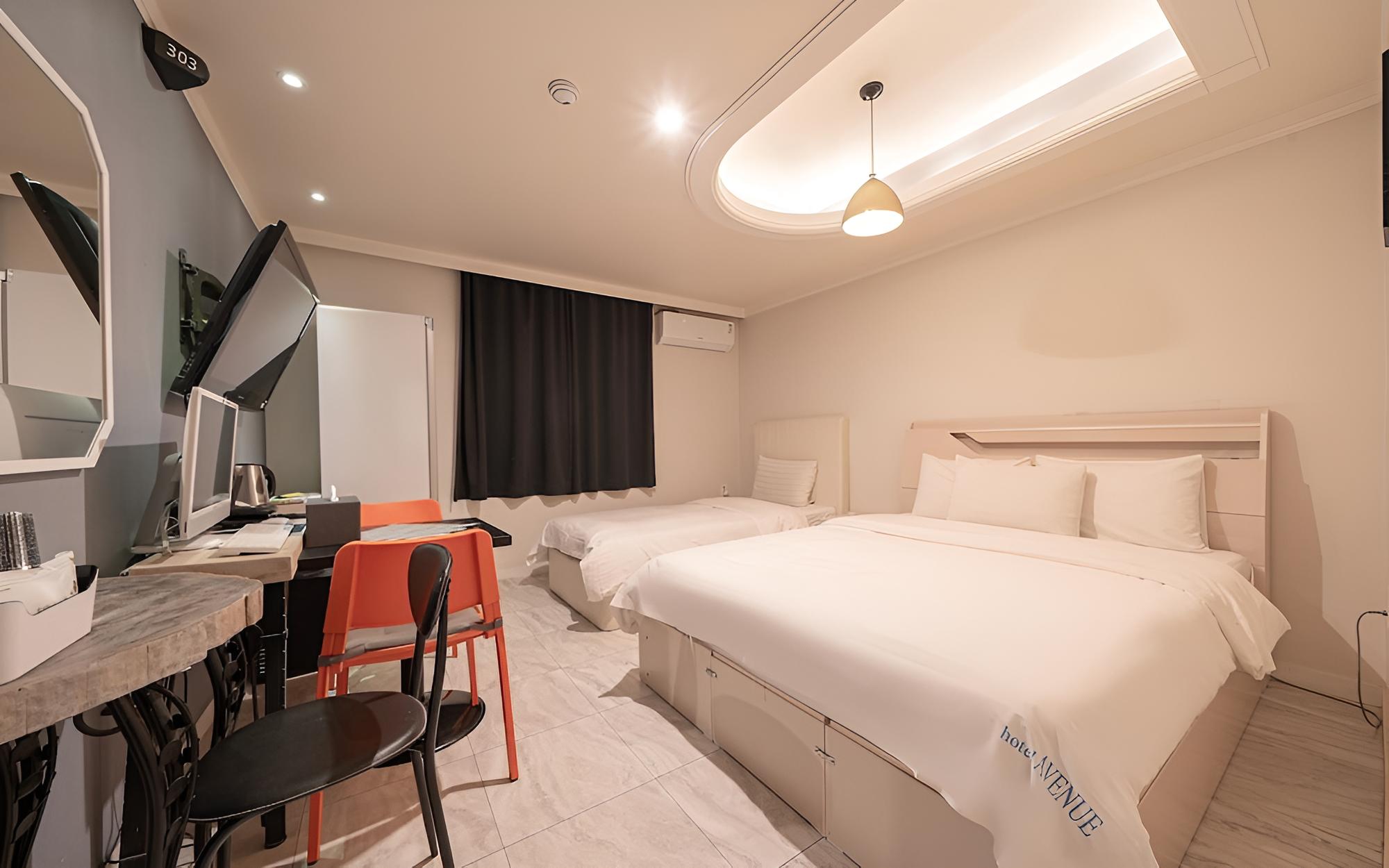 Room (Twin - Double &amp; Single (styler av) photo 1