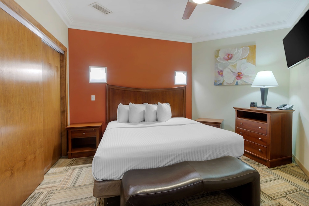 Suite, 2 Bedrooms, Non Smoking, Jetted Tub (Full Kitchen) photo 3