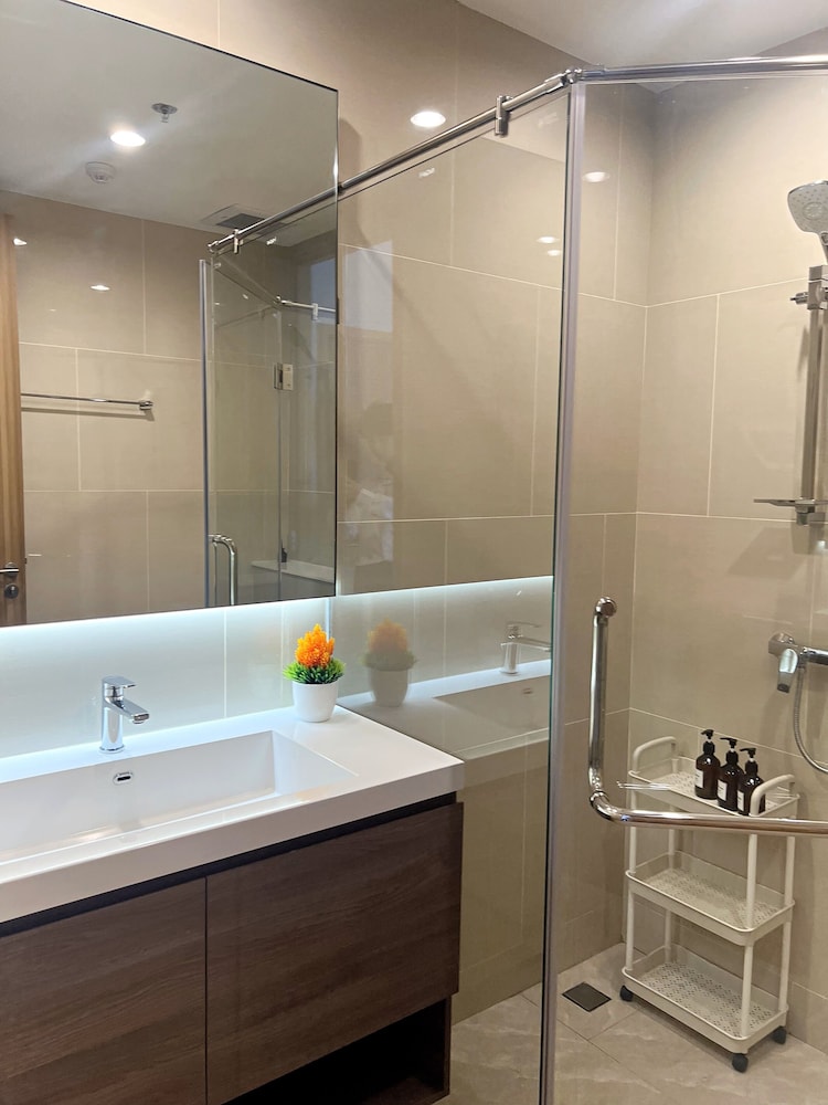 3 Bedrooms Exclusive Apartment (Unit 503) photo 3